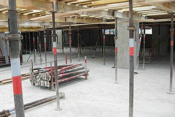 Werkstatt Umbau Auto Baier AG 2017