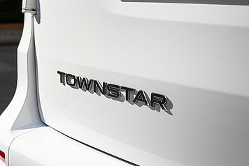 Nissan Townstar Elektro Kastenwagen Heck